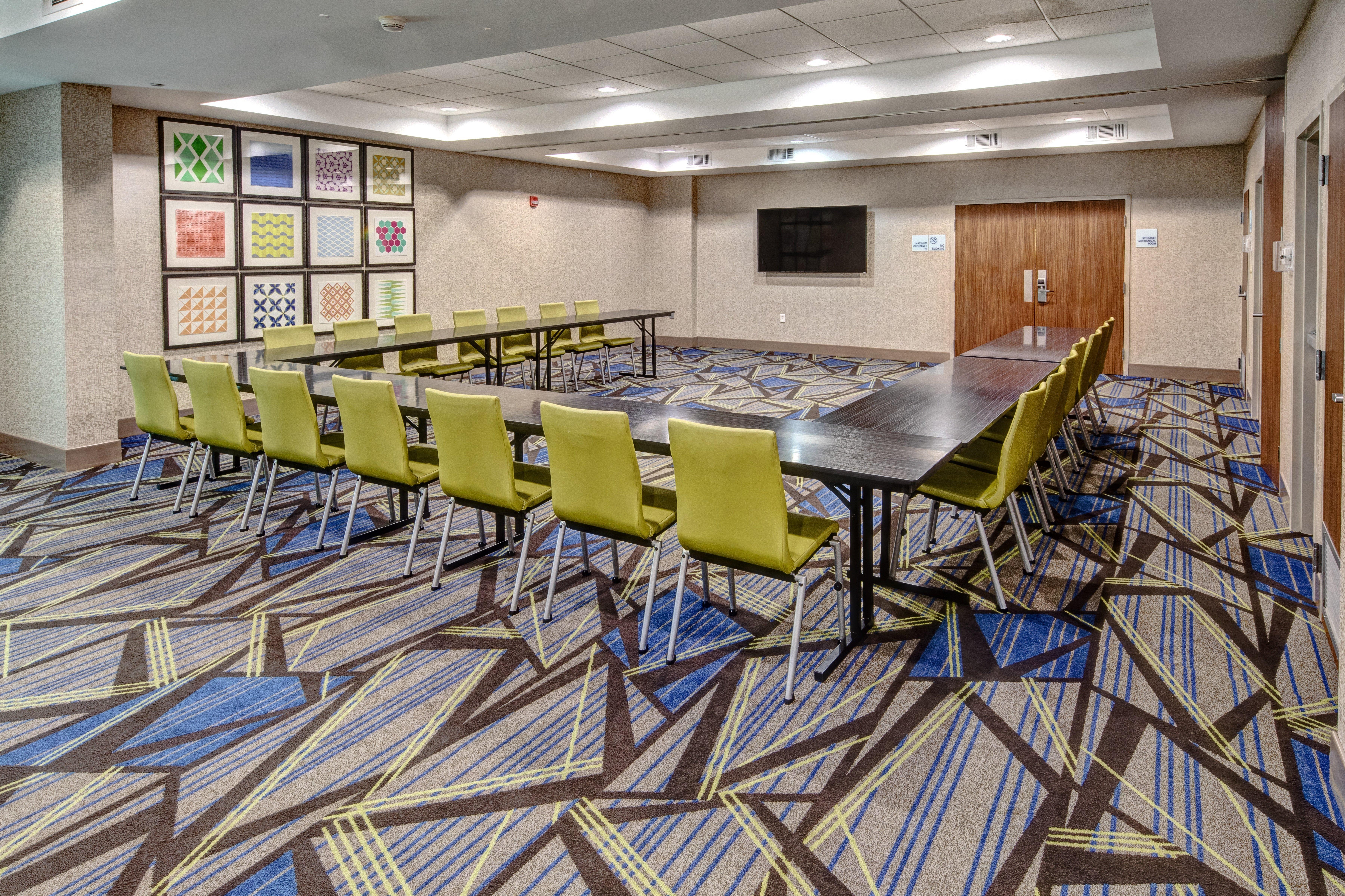 Holiday Inn Express Hotel & Suites Memphis Southwind By Ihg Exterior foto