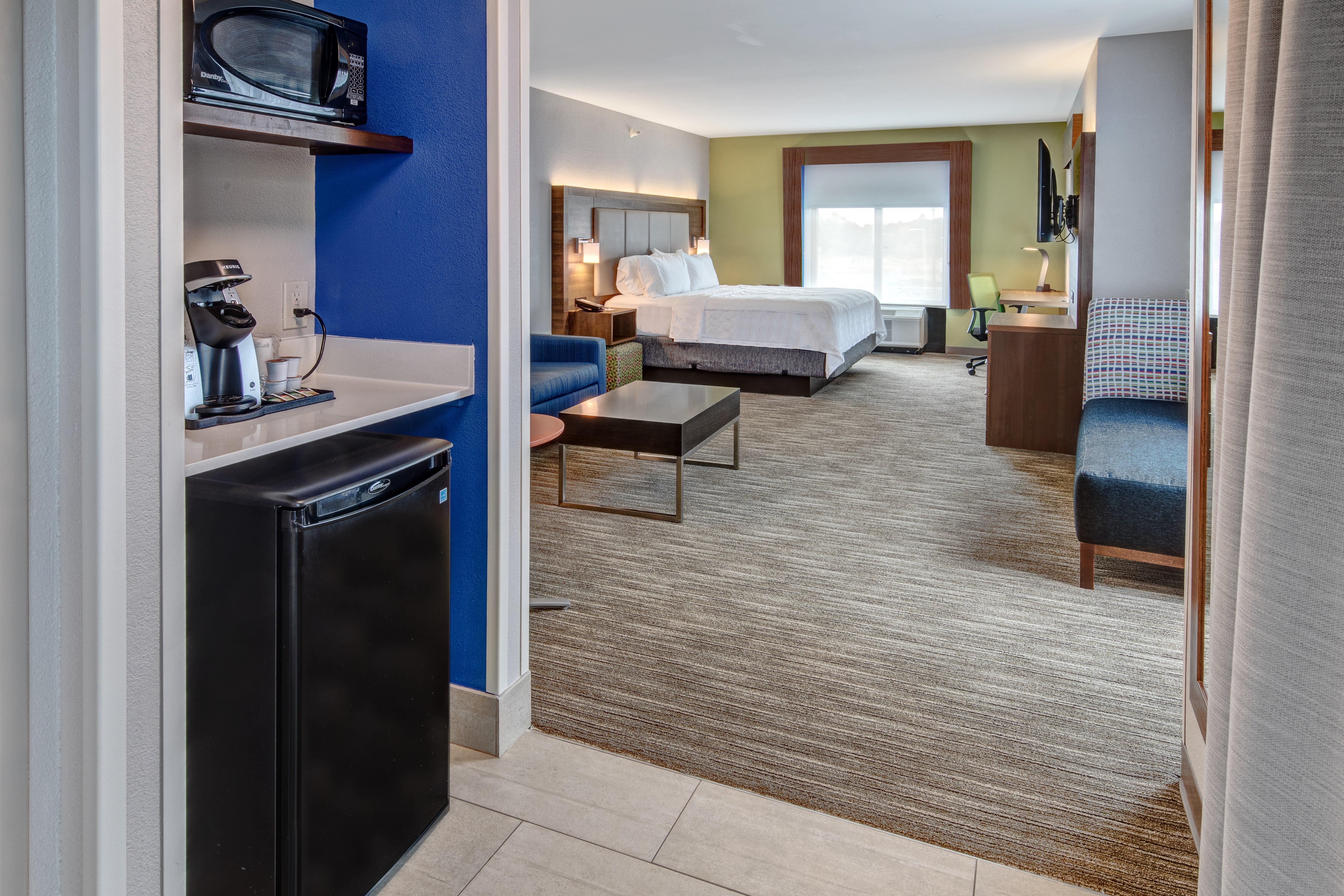 Holiday Inn Express Hotel & Suites Memphis Southwind By Ihg Exterior foto